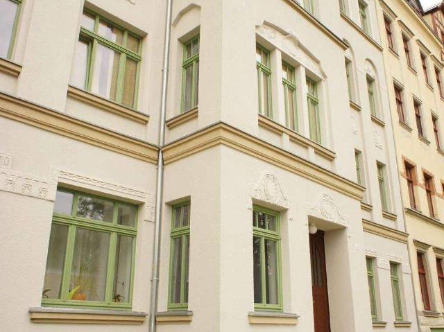 Frei ab 1.11.26 Wohnen im Dachgeschoss + toller Laminaboden u.v.m