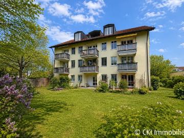 Frei ab 1.8.26! Helle 2 Zi. ETW mit Westbalkon in Höhenkirchen Siegertsbrunn im Lkr. München