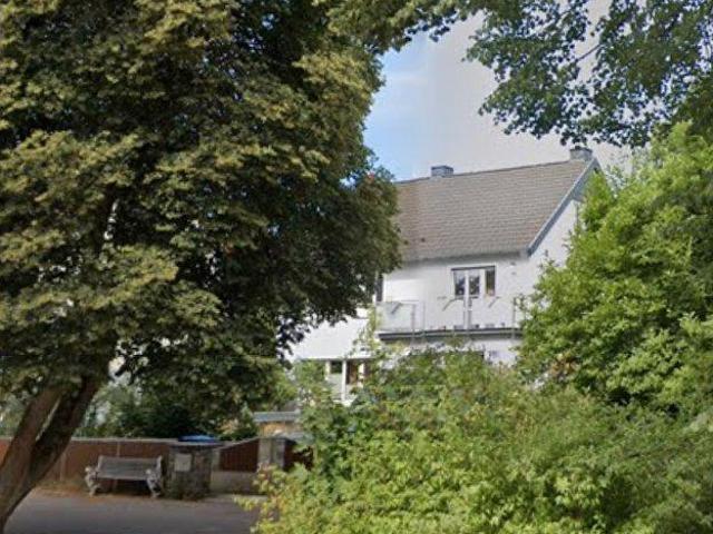 Frei stehendes EFH mit Garten in St. Ingbert Süd zu verkaufen