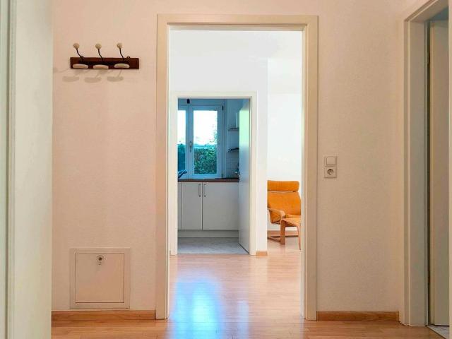 FREIBURG LORETTOBERGWIEHRE, provisionsfrei von privat Sehr schön