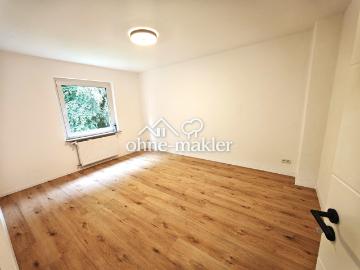 Freigestellte 2ZKB | frisch saniert | 39 m² | EG | Gartenblick | von privat