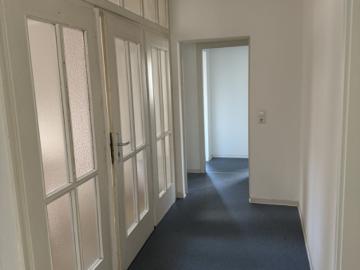 freie 1 Zimmer Zimmer in Studenten WG mit Balkon – direkt am Bildungscampus He.