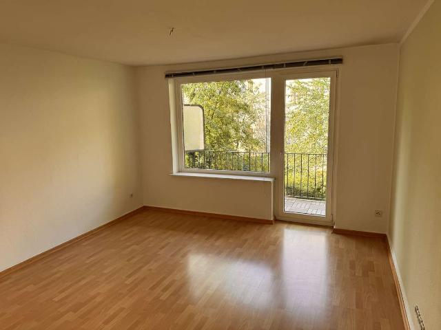 Freie 2 Zimmer Wohnung in Hamburg Barmbek Süd von privat