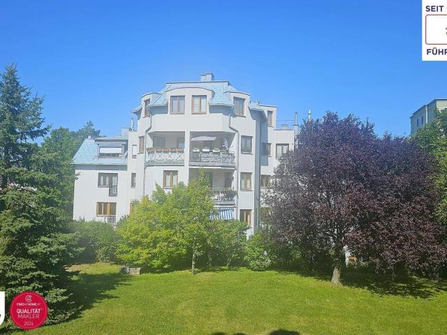 Freier Blick ins Grüne: Helle, ruhige 2 Zimmer Wohnung direkt bei den Föhrenbergen!