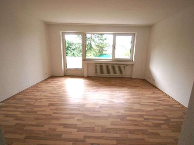 Freies attraktives u. helles 1.Zi. Appartement inkl. offener Küche und Balkon