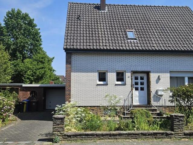 freihstehendes Einfamilienhaus