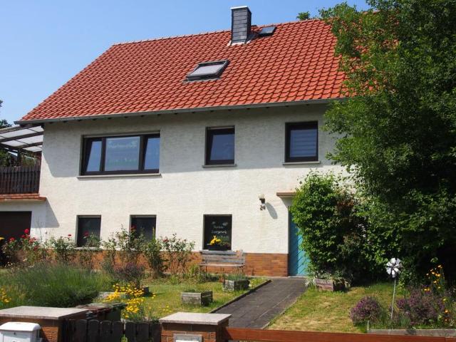 Freist. Einfamilienhaus in Massivbauweise Feldrandlage Büdingen