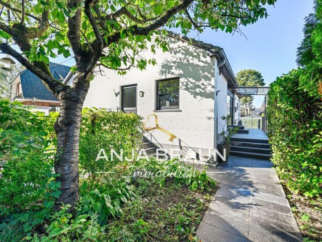 Freistehend in Schnelsen | ca. 247 m² Wohn u. Nutzfläche