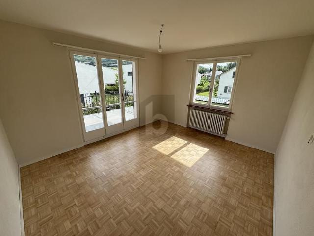 FREISTEHEND MIT POOL UND GARTEN!