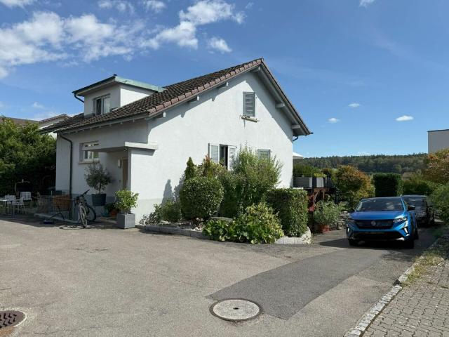 freistehend, sonnig, ruhig ideal für eine Familie und ein Paar