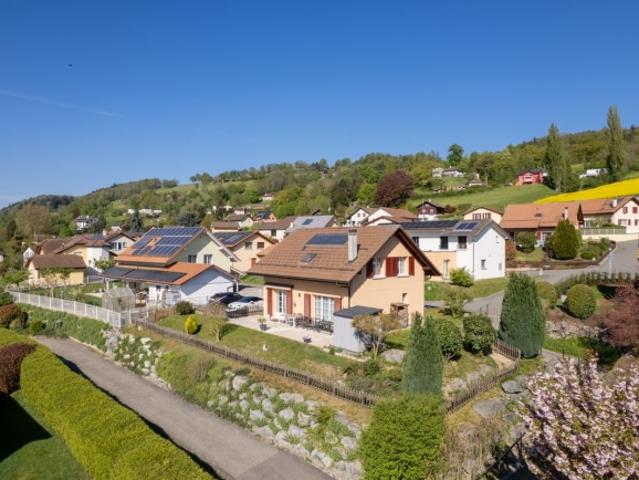 Freistehende Villa mit 5,5 Zimmern – ruhig, geräumig und ausgezeichnete Bauqualität in Moudon