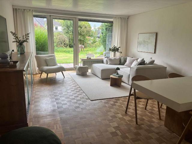 Freistehender Bungalow mit 5 Zimmern und großem Garten in ruhiger Lage von Lemsahl Mellingstedt