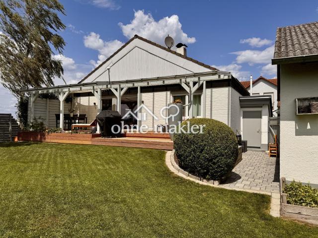 Freistehender Bungalow mit Südterrasse, PV Speicher, Wallbox & großem Garten