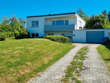 Freistehender Bungalow in Bitburg top für Familien oder Pendler