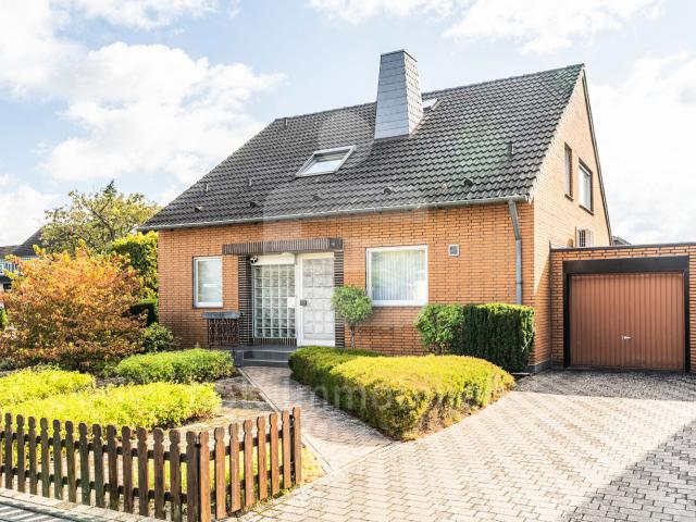 Freistehender Familientraum mit tollem Garten in gefragter Lage von Keldenich