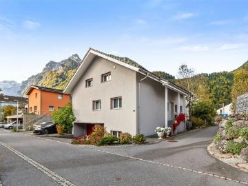Näfels, Glarus Nord, Kanton Glarus - Garten