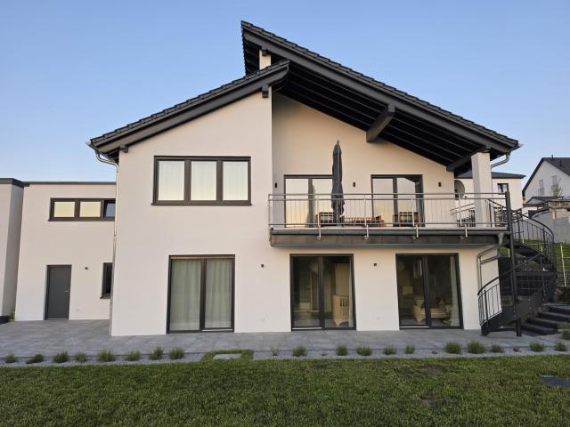 Freistehendes Architektenhaus in Göllheim – Provisionsfrei zu verkaufen