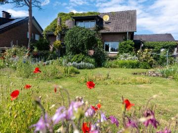Freistehendes Architektenhaus in sehr gefragter Lage