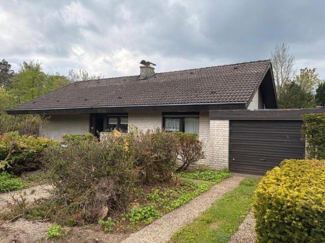 Freistehendes Bungalow Haus in ruhiger Anliegerstraße