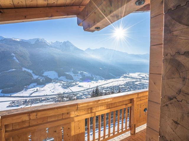 Freistehendes Chalet „Obenland“ in traumhafter Hanglage zur Langzeitmiete