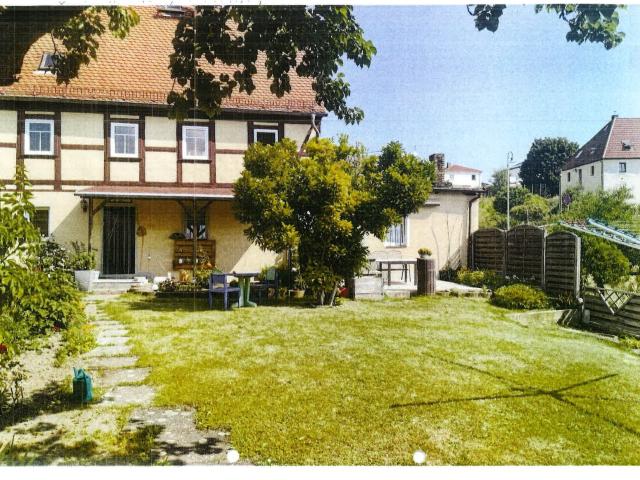 Freistehendes, denkmalgeschütztes Einfamilienhaus