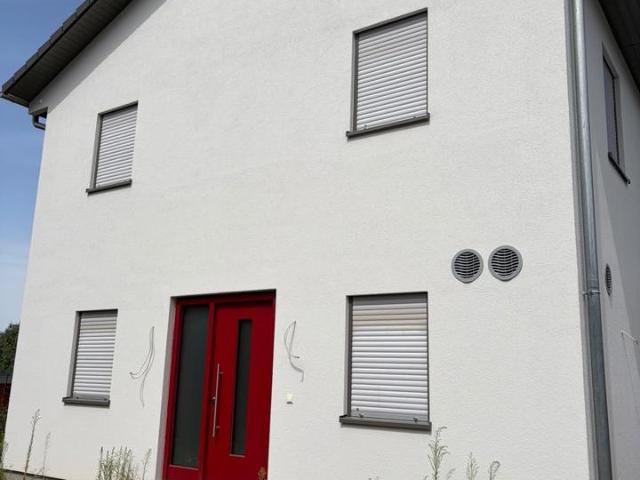 Freistehendes Effizienzhaus 40+, Neubau Einfamilienhaus