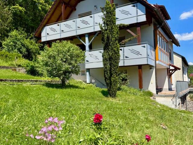 Freistehendes EFH mit Garten, Garage und Einliegerpotenzial