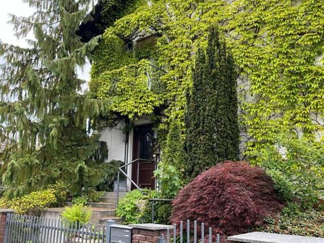 ! Freistehendes Einfamilienhaus !