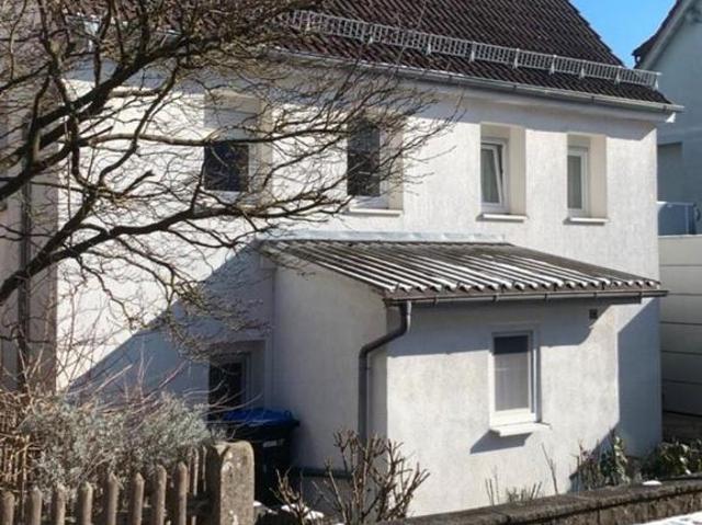 Freistehendes Einfamilienhaus