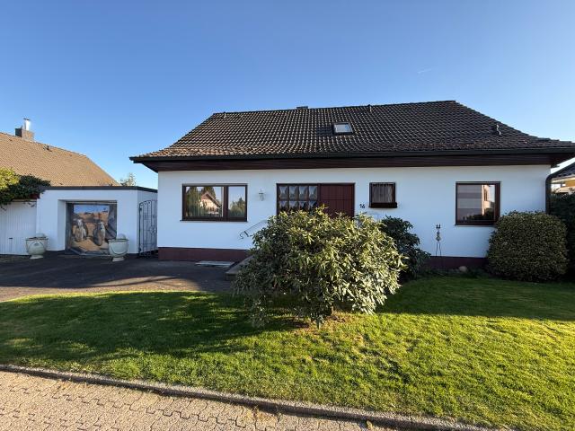 Freistehendes Einfamilienhaus