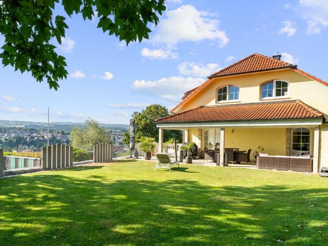 Freistehendes Einfamilienhaus