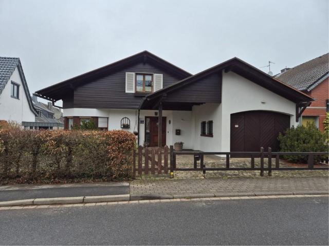 Freistehendes Einfamilienhaus