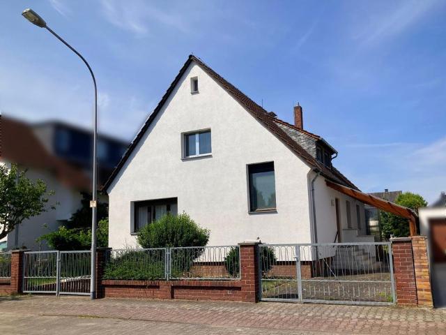 Freistehendes Einfamilienhaus von privat, direkt vom Eigentümer