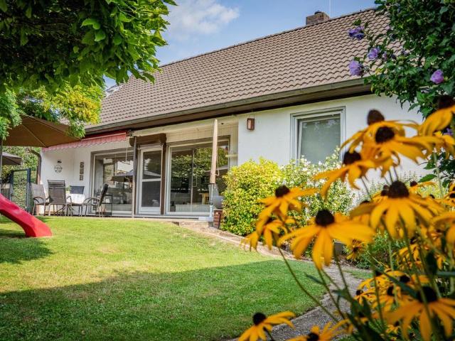 Freistehendes Einfamilienhaus von privat