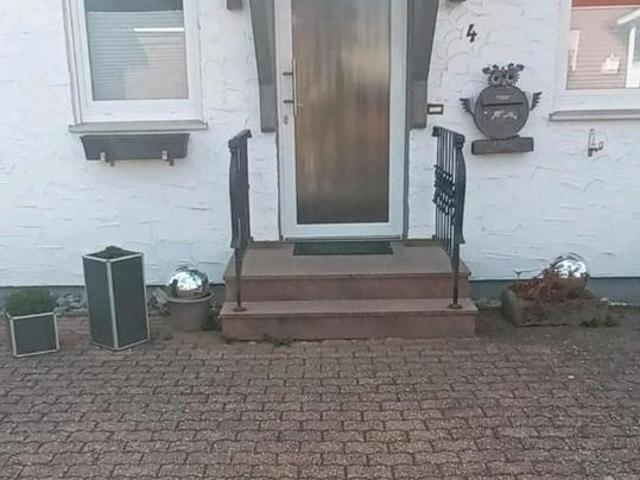 freistehendes Einfamilienhaus zu verkaufen
