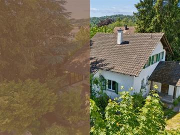 Freistehendes Einfamilienhaus an zentraler Lage mit grossem Grundstück