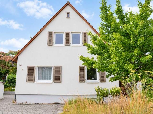Freistehendes Einfamilienhaus auf 659 m² mit Ausbaupotenzial provisionsfrei