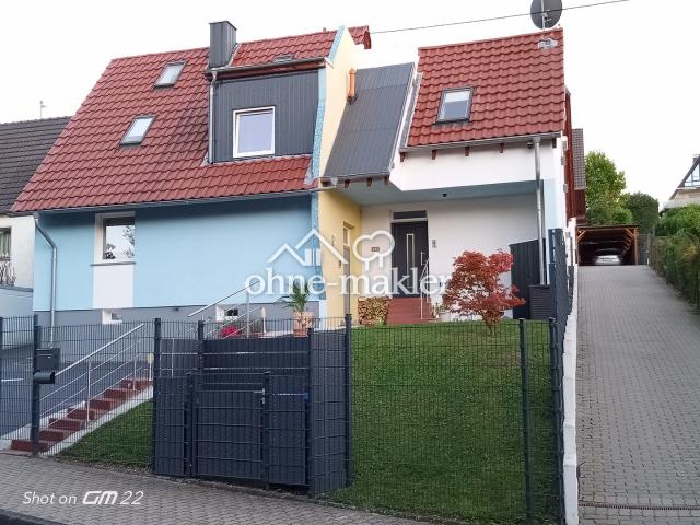 freistehendes Einfamilienhaus auf der Karthause, wahlweise mit Apartment