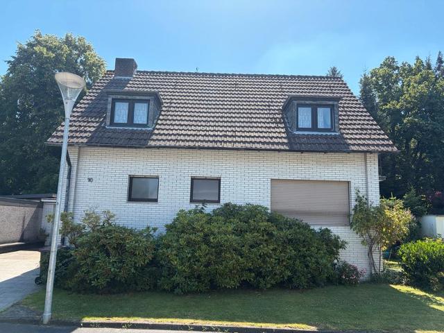 Freistehendes Einfamilienhaus Bj.61