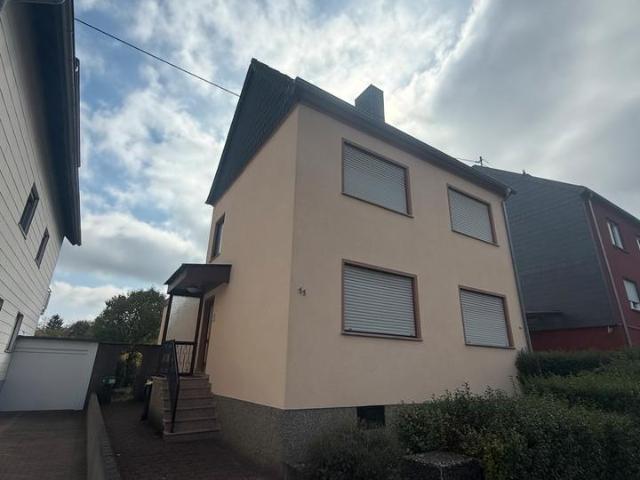 Freistehendes Einfamilienhaus in 66128 Gersweiler zu verkaufen
