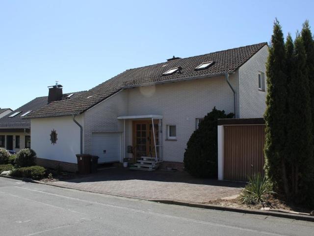 Freistehendes Einfamilienhaus in Baunatal Altenritte