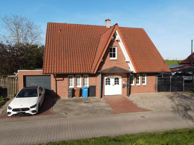 Freistehendes Einfamilienhaus in LemwerderAltenesch