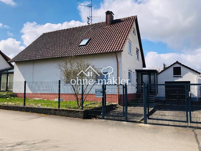 Freistehendes Einfamilienhaus in Neenstetten