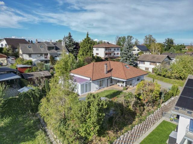 freistehendes Einfamilienhaus in ruhigem Quartier