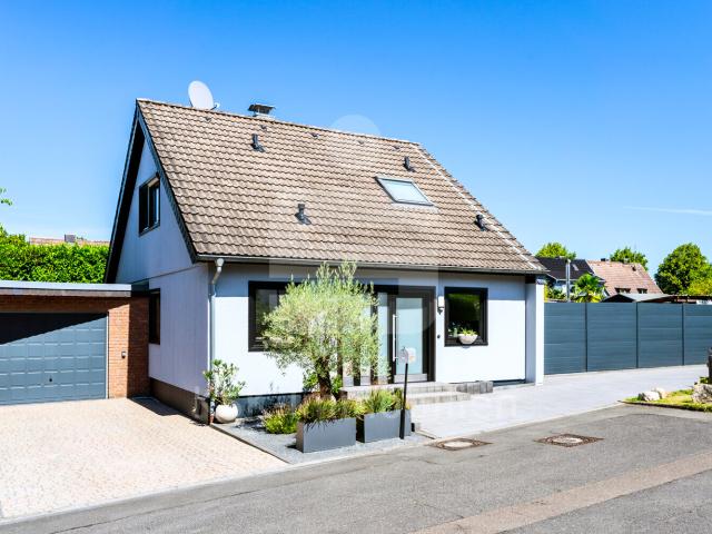 Freistehendes Einfamilienhaus in ruhiger Sackgassen Endlage mit zusätzlichem Baugrundstück