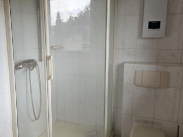 Freistehendes Einfamilienhaus in ruhiger Wohnlage mit Garten und Doppelgarage