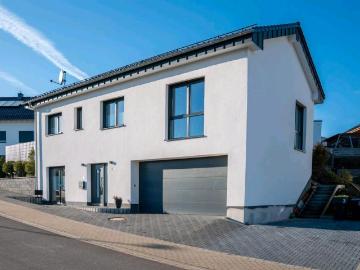 Freistehendes Einfamilienhaus KFW 40 aus 2021