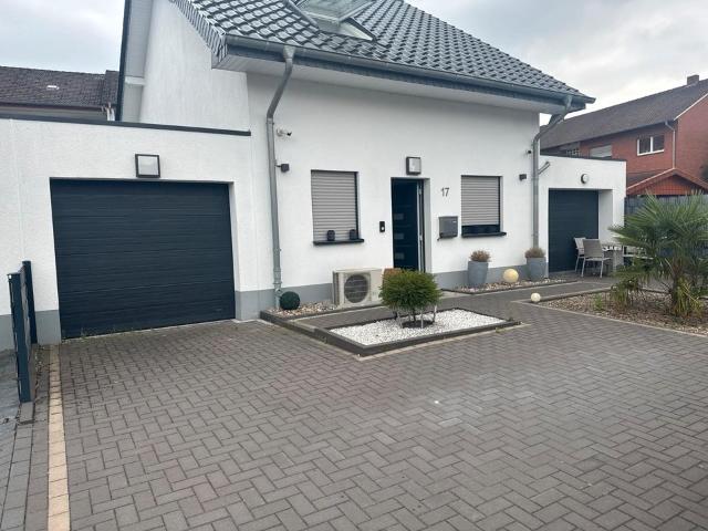 Freistehendes Einfamilienhaus mit gehobener Ausstattung