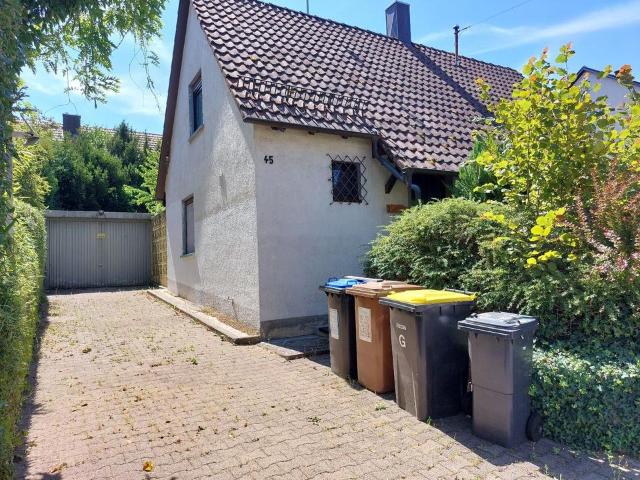 Freistehendes Einfamilienhaus mit großem Garten ruhige Wohnlage