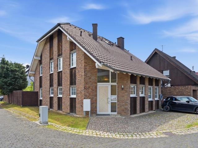 Freistehendes Einfamilienhaus mit Kamin und Garage in BM Thorr!